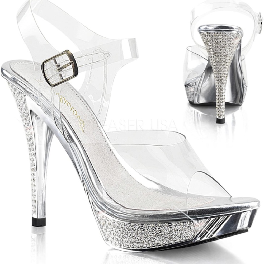 Competition shoes NWT